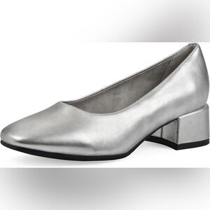 Cliffs by WHITE MOUNTAIN Metallic Silver Heels
